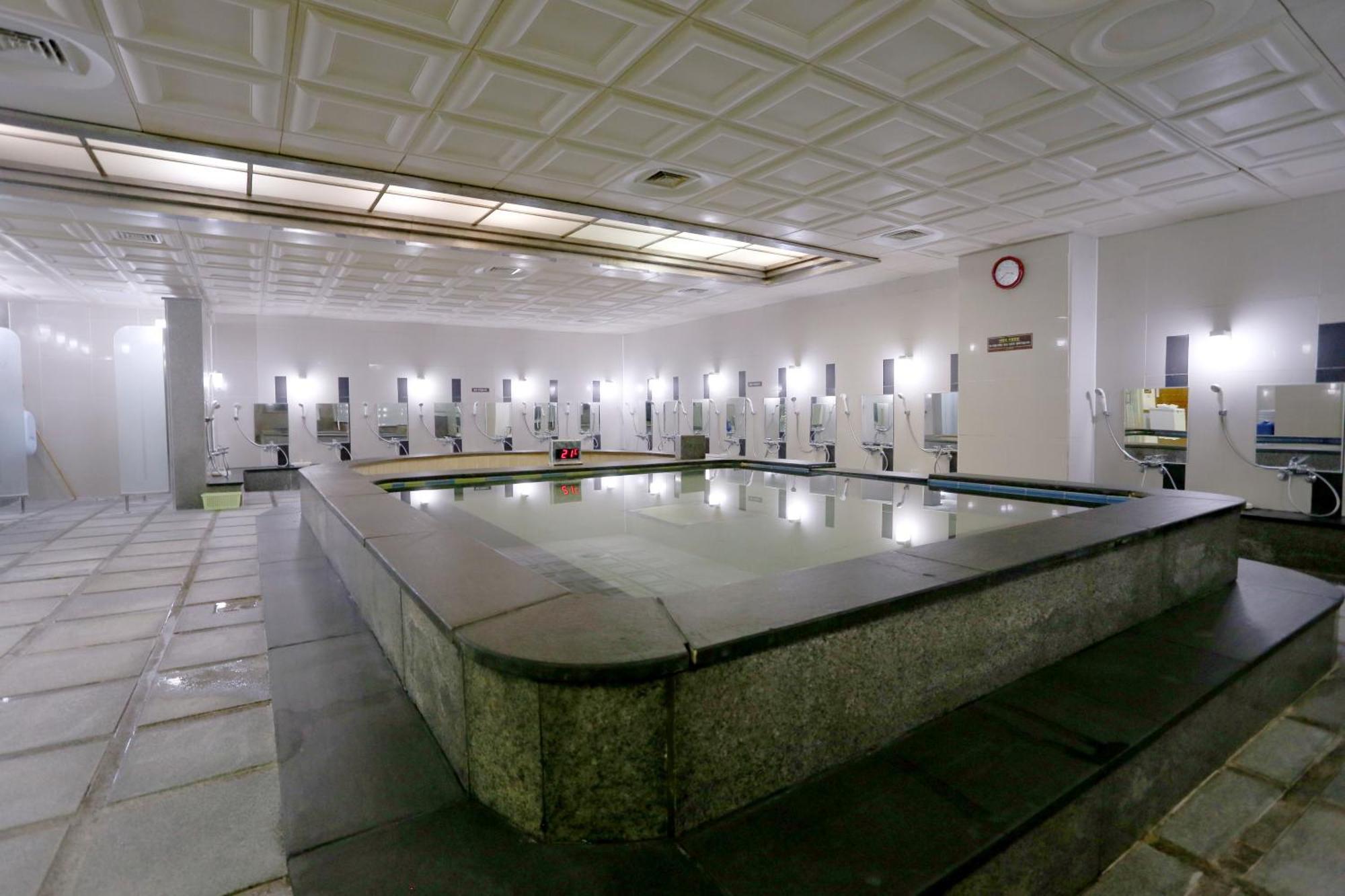 Mgm Hotel Κανγκούνγκ Εξωτερικό φωτογραφία