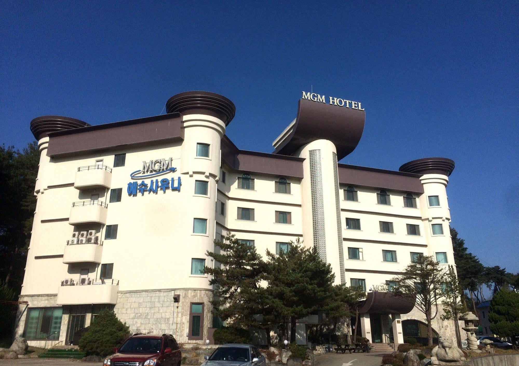 Mgm Hotel Κανγκούνγκ Εξωτερικό φωτογραφία