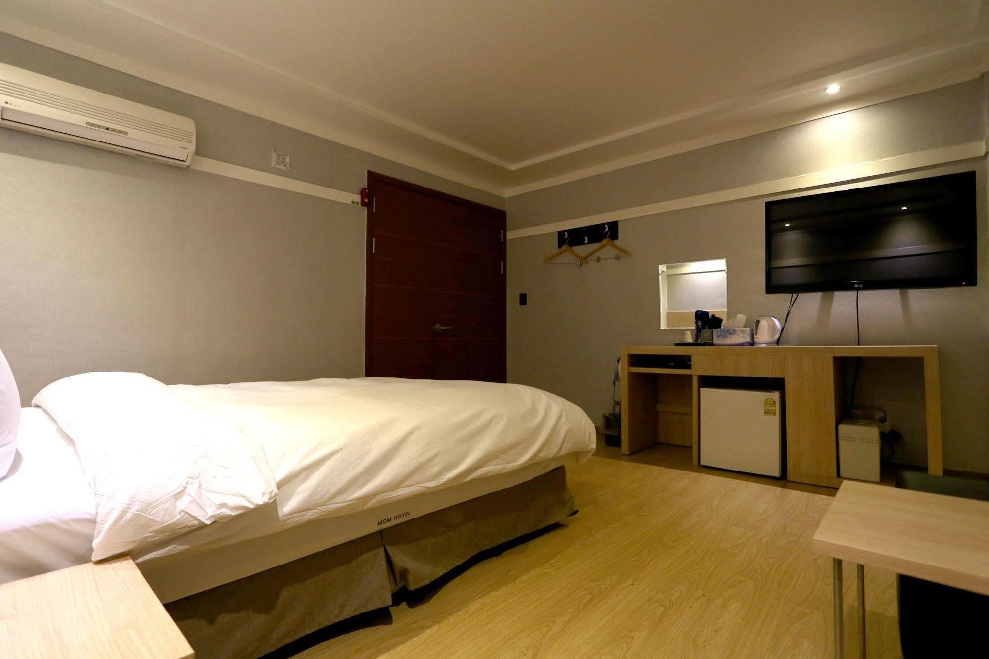Mgm Hotel Κανγκούνγκ Εξωτερικό φωτογραφία